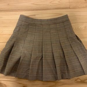 aritzia skirt